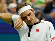 Ein Rätsel, aber kein Grund zur Sorge: Roger Federer ist am US Open auf der Suche nach dem Geheimnis für einen guten Start (Bild: KEYSTONE/EPA/RAY STUBBLEBINE)