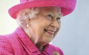 Queen Elizabeth II musste die Zwangsbeurlaubung abnicken. Bild: Keystone