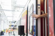 Nach einem tödlichen Unfall muss die SBB gewährleisten, dass die Zugtüren richtig funktionieren. (Bild: Keystone)