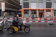 Die Migros hat jetzt auch eröffnet. (Bild: Boris Bürgisser, Mattenhof, 29. August 2019)