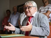 Poltisches Urteil: Moutiers Stadtpräsident Marcel Winistoerfer (CVP) am Donnerstag vor den Medien in Moutier. (Bild: KEYSTONE/ANTHONY ANEX)