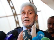 Laut Mohamed Lebatt, dem Vermittler der Afrikanischen Union, haben sich Opposition und Militärführung im Sudan auf eine Verfassungserklärung zur Machtverteilung geeinigt. (Bild: KEYSTONE/AP)