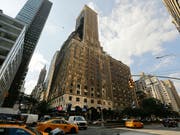 Tausende spazierten am Samstag auf der New Yorker Park Avenue, die normalerweise viel Verkehr aufweist und eigens für ein Festival gesperrt wurde. (Bild: KEYSTONE/AP/FRANK FRANKLIN II)