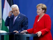 Die deutsche Kanzlerin Angela Merkel hat sich am Donnerstag im Beisein des Präsidenten der Palästinensischen Autonomiebehörde, Mahmud Abbas, erneut für eine Zwei-Staaten-Lösung in Nahost ausgesprochen. (Bild: KEYSTONE/AP/MICHAEL SOHN)