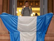 Die Ratingagentur Standard & Poor's (S&P) hat die Umschuldungspläne Argentiniens unter Präsident Maurizio Macri als «Zahlungsausfall» gewertet. (Bild: KEYSTONE/AP/TOMAS F. CUESTA)