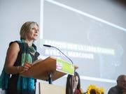 Die Baselbieter Nationalrätin Maya Graf hat am Samstag an der Delegiertenversammlung der Grünen in Rapperswil-Jona für fairen statt schrankenlosen Handel plädiert. (KEYSTONE/Gian Ehrenzeller) (Bild: KEYSTONE/GIAN EHRENZELLER)