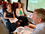Apfelkönigin Melanie Maurer, Nationalrätin Diana Gutjahr und Nationalrat Markus Hausammann.