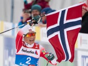 Therese Johaug feiert auch im Sommer Erfolge (Bild: KEYSTONE/PETER SCHNEIDER)