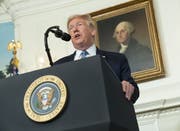US-Präsident Donald Trump sagte am Montag im Weissen Haus kein Wort über die Notwendigkeit strengerer Waffengesetze. (Bild: EPA/Chris Kleponis)