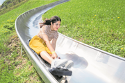 Sie lockt Besucher an: die Sommerrodelbahn auf dem Sattel-Hochstuckli. (Bild: Eveline Beerkircher, 3. Juli 2019)