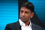Der aktuelle Fall hat das Potenzial, für Novartis-Chef Vas Narasimhan unangenehm zu werden (Bild: Gian Ehrenzeller/Keystone)