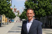 Robert Stadler sieht Potenzial in der Region Wil: «Es gibt hier nebst Leuchttürmen wie Bühler viele Hidden Champions, also Unternehmen, die in der Gesellschaft nicht sonderlich bekannt sind, aber in ihrer Nische Marktführer sind.» (Bild: Hans Suter)