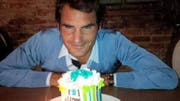Wieder ist ein Jahr vorbei: Roger Federer wird heute 38. (Bild: Facebook)
