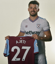 Ajeti wird bei West Ham die Trikotnummer 27 tragen - wie einst bei St. Gallen. (Bild: Homepage)