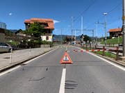 Die Brünigstrasse zwischen Giswil und Kaiserstuhl ist nach mehrstündiger Sperrung wieder offen. (Bild: Kantonspolizei Obwalden)