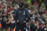 Gelungener Start: Liverpool-Trainer Jürgen Klopp feiert gegen Norwich den zweiten Treffer (Bild: key)