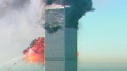 Das zweite Flugzeug crasht in das World Trade Center. (Bild: Keystone)