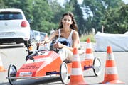Anita Buri bei einem Seifenkistenrennen in Müllheim 2014. (Bild: Donato Caspari)