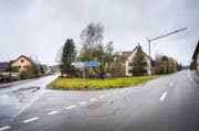 Oberneunforn: Auf der Ossingerstrasse und der Hauptstrasse bleibt es bei Tempo 50. Überall sonst soll in Zukunft Tempo 30 gelten. (Bild: Andrea Stalder)