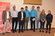 Die acht Referenten an der Veranstaltung «Appenzell diskutiert»: Bernhard Wälti, Martin Pfister, Roger Nordmann, Roman Heeb, Fabian Ulmann, Dominic Tobler, Tamara Kalt und Chantal Breitenmoser. (Bild: Natascha Arsic)