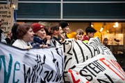 Teilnehmer einer Klimademo St.Gallen (Bild: Adriana Ortiz Cardozo)