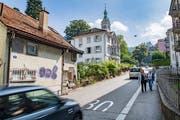 Das Quartier ärgert sich über den Durchfahrtsverkehr auf der Singenbergstrasse. (Bild: Urs Bucher)
