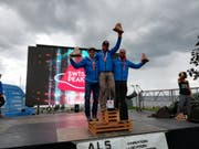 Jonas Russi (links) feiert den 2. Rang. (Bild: PD)