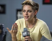 Kristen Stewart stellt ihren Film «Seberg» vor. (Bild: Keystone)