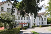 Das Pflegezentrum Linthgebiet schliesst eine von drei Bettenstationen. (Bild: pd)