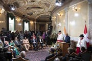Ram Nath Kovind, der indische Präsident, bei seiner Rede am Freitag in der Wandelhalle. (Bild: Peter Schneider/Keystone)