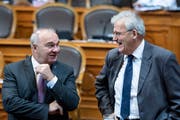 Die Ständeräte Alex Kuprecht (SVP-SZ) und Hans Stöckli (SP-BE). (Bild: KEYSTONE/Peter Schneider)