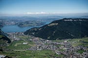 Blick vom Stanserhorn auf Stans und Stansstad. (Bild: Corinne Glanzmann, 19. Juli 2016)