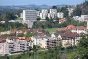 Die Totalrevision von Bauordnung und Zonenplan entscheidet massgeblich darüber, wie St.Gallen künftig aussehn wird. Im Bild der Blick von der Hochwacht über St.Otmar und Kreuzbleiche zum Bundesverwaltungsgericht auf dem Chrüzacker. (Bild: Reto Voneschen - 12. September 2019)