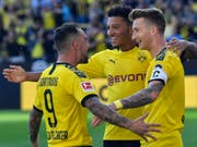 Wieder einmal kollektiver Jubel in Dortmund: Marco Reus (rechts) feiert mit Jadon Sancho und Paco Alcacer (links) (Bild: KEYSTONE/AP/MARTIN MEISSNER)