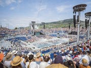 Trotz tausenden von Zuschauern haben die Veranstalter der Fête des Vignerons 16 Millionen Mehrkosten verzeichnet. (Bild: KEYSTONE/CYRIL ZINGARO)