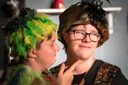 Der Thurgauer Comedyexpress führt «Die Zauberflöte und andere Katastrophen» in der Gewürzmühle auf. (Bild: Christian H. Hildebrand, Zug, 14. September 2019)