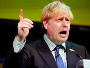 Der britische Regierungschef Boris Johnson gibt sich am Samstag optimistisch für ein Brexit-Abkommen mit der EU. (Bild: KEYSTONE/AP GETTY POOL/CHRISTOPHER FURLONG)