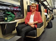 SP-Nationalrätin Edith Graf-Litscher auf der Zugfahrt nach Bern. (Bild: Silvan Meile)