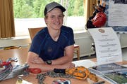 Michael Odermatt ist im dritten Lehrjahr als Seilbahn-Mechatroniker. Am Einheimisch-Tag der Titlisbahnen stellte er diesen Beruf vor. (Bild: PD)