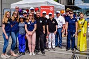 Der Rotary-Club sammelte in Luzern für Urs Marbet (Mitte). (Bild: PD)