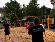 Beachvolleyball mitten in der Stadt. (Bild: PD)
