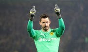 Kein Schweizer Klub, dafür Spieler. Unter anderem der Dortmunder Goalie Roman Bürki. (EPA)