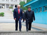 US-Präsident Donald Trump will im Moment nicht offiziell nach Nordkorea zu Gesprächen mit dem dortigen Diktator Kim Jong Un reisen. (Bild: KEYSTONE/AP KCNA via KNS)