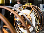 Die Schweizer Exportindustrie dürfte dieses Jahr die Schwäche beim wichtigen Handelspartner Deutschland zu spüren bekommen. (Bild: KEYSTONE/GAETAN BALLY)