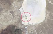 UFO statt gelbes Männchen: Google Maps mit Street-View-Pegman über der Area 51. (Karte: Google Maps)