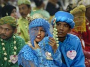 Ein indonesisches Paar vor ihrer Hochzeit. In Zukunft muss die Braut mindestens 19 Jahre alt sein, um heiraten zu können. (Bild: Keystone/AP/DITA ALANGKARA)