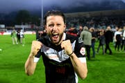 Fabio Daprelà (FC Lugano) bejubelt den Einzug in die Europa League (Bild: key).