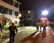 Einsatzkräfte vor Ort. (Bild: Kapo SG)
