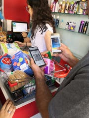 Ein Testversuch in einem syrischen Supermarkt. (Bild: PD)