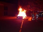 Im Oktober 2014 hat der Schweizer vor einem Club in Augsburg seinen 350'000 Franken teuren Ferrari 458 von Komplizen in die Luft sprengen lassen. Er hatte es dabei auf die Versicherungssumme abgesehen. Doch die Sache ist aufgeflogen.(Bild: PD)